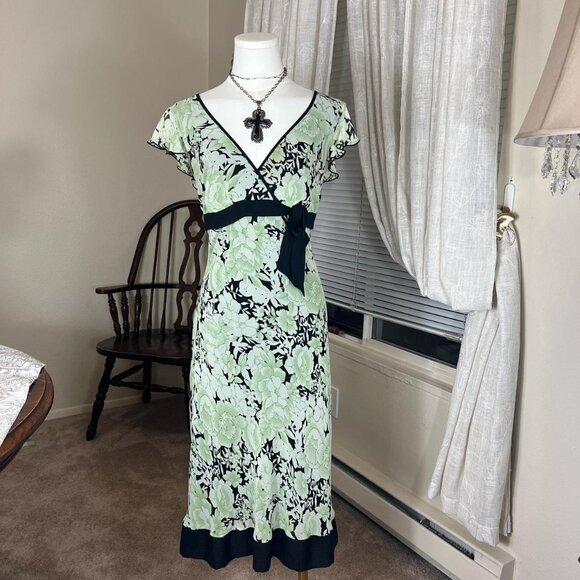 American Vintage Dresses & Skirts - Vintage Cottage Core Floral Dress